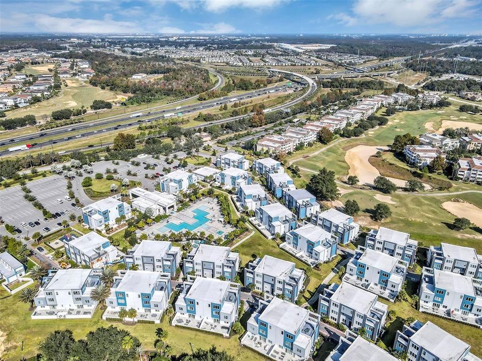 待售: $310,000 (4 贝兹, 3 浴室, 1771 平方英尺)