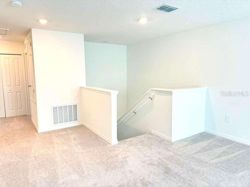 For Rent: $2,550 (5 beds, 3 baths, 2754 Square Feet)