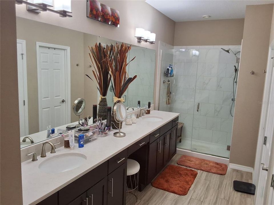 En Venta: $589,999 (2 camas, 2 baños, 1900 Pies cuadrados)