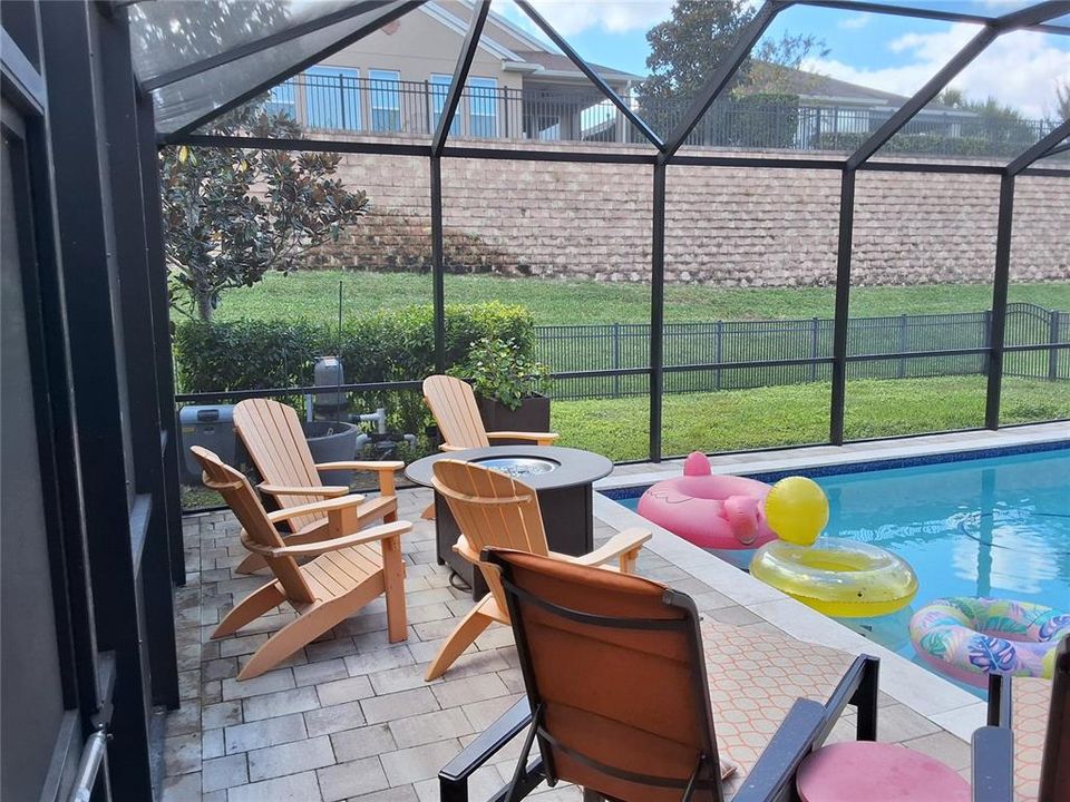 En Venta: $589,999 (2 camas, 2 baños, 1900 Pies cuadrados)