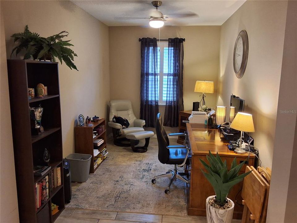 En Venta: $589,999 (2 camas, 2 baños, 1900 Pies cuadrados)