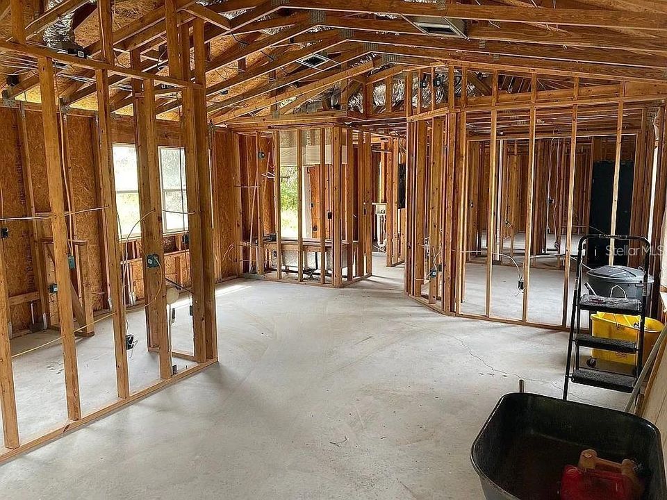 待售: $195,000 (3 贝兹, 1 浴室, 1080 平方英尺)