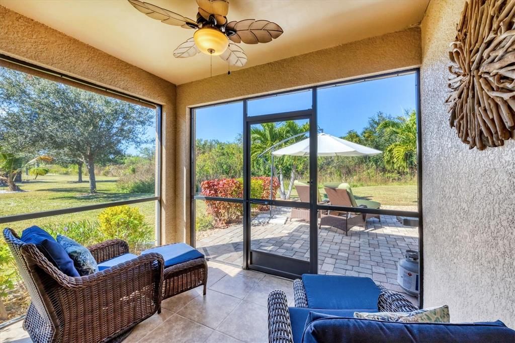 На продажу: $300,000 (4 спален, 2 ванн, 1846 Квадратных фут)