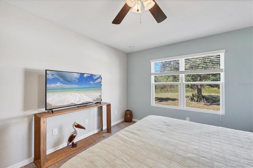 На продажу: $300,000 (4 спален, 2 ванн, 1846 Квадратных фут)