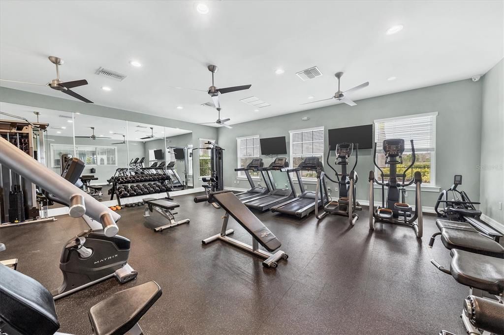 На продажу: $300,000 (4 спален, 2 ванн, 1846 Квадратных фут)