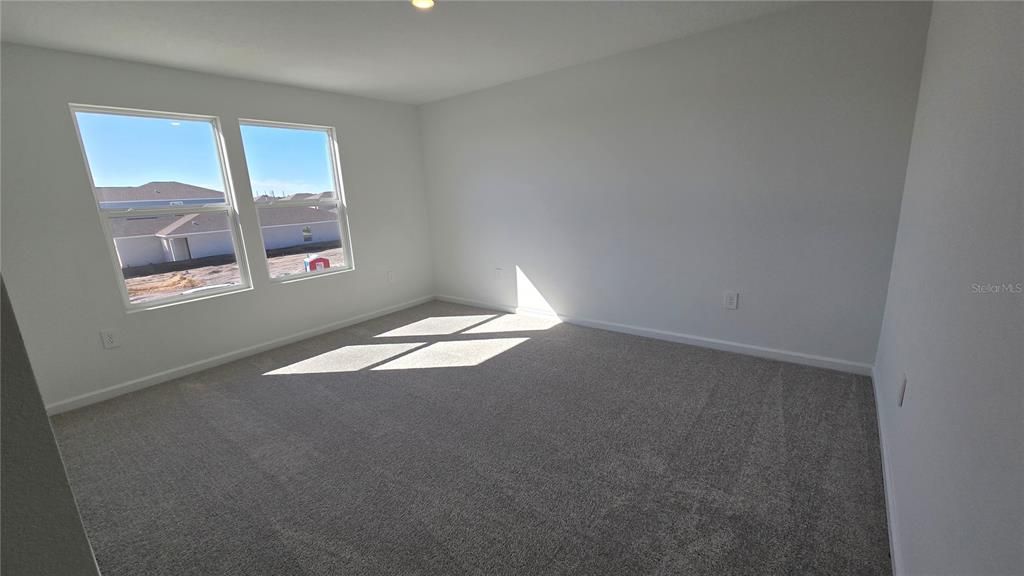 En Renta: $2,500 (6 camas, 3 baños, 2463 Pies cuadrados)