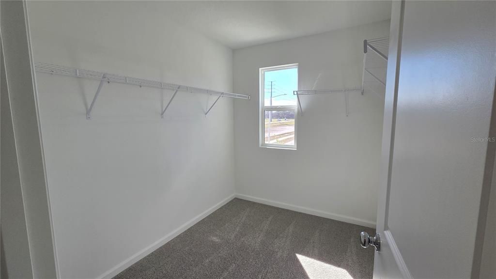 En Renta: $2,500 (6 camas, 3 baños, 2463 Pies cuadrados)