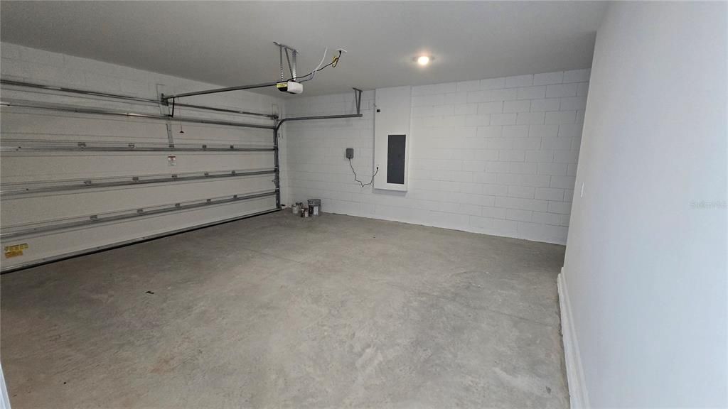 En Renta: $2,500 (6 camas, 3 baños, 2463 Pies cuadrados)