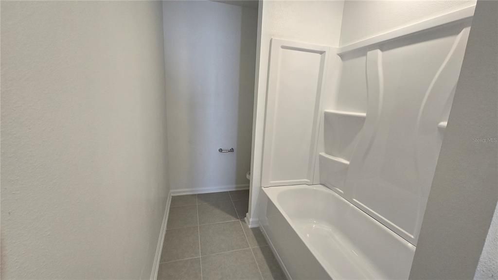 En Renta: $2,500 (6 camas, 3 baños, 2463 Pies cuadrados)