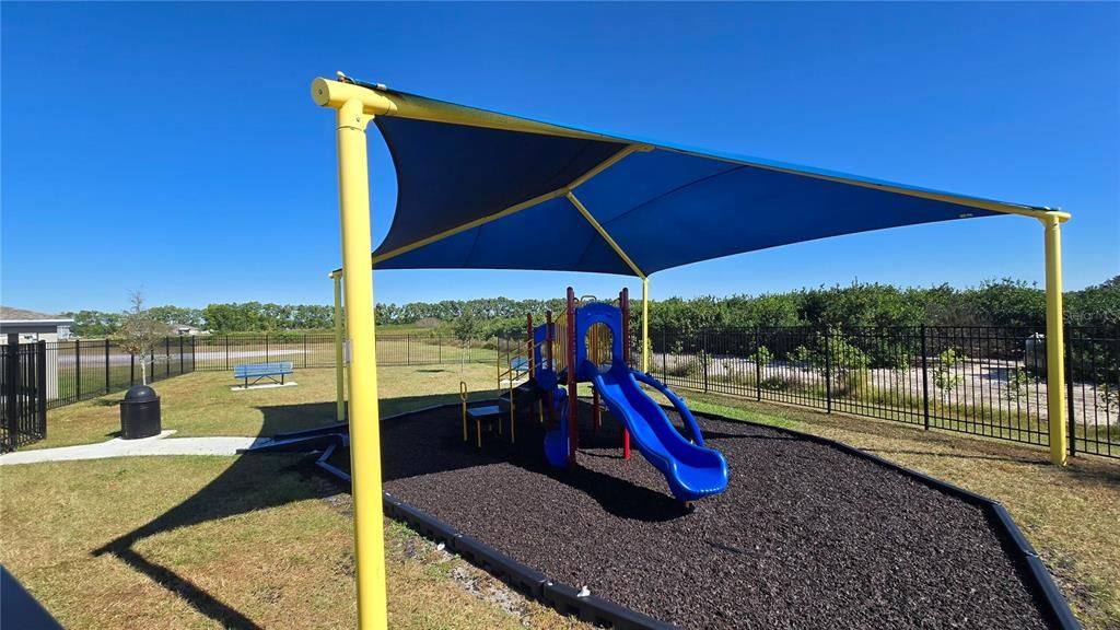 En Renta: $2,500 (6 camas, 3 baños, 2463 Pies cuadrados)