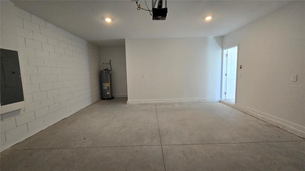 En Renta: $2,500 (6 camas, 3 baños, 2463 Pies cuadrados)