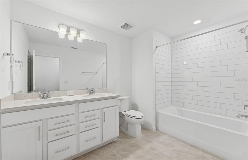 待售: $445,230 (5 贝兹, 3 浴室, 2586 平方英尺)