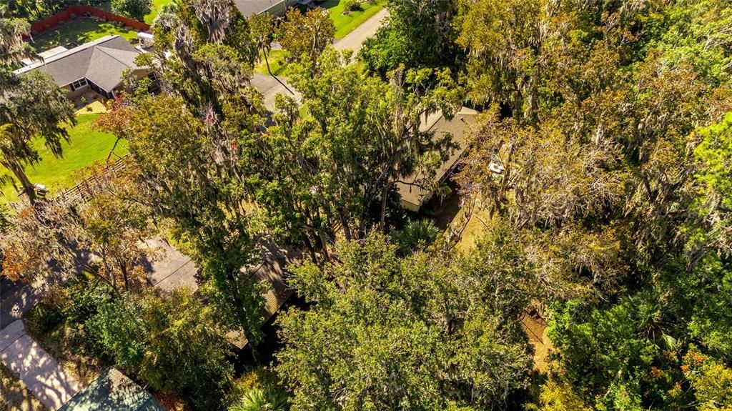 For Sale: $339,000 (2 beds, 2 baths, 1402 Square Feet)