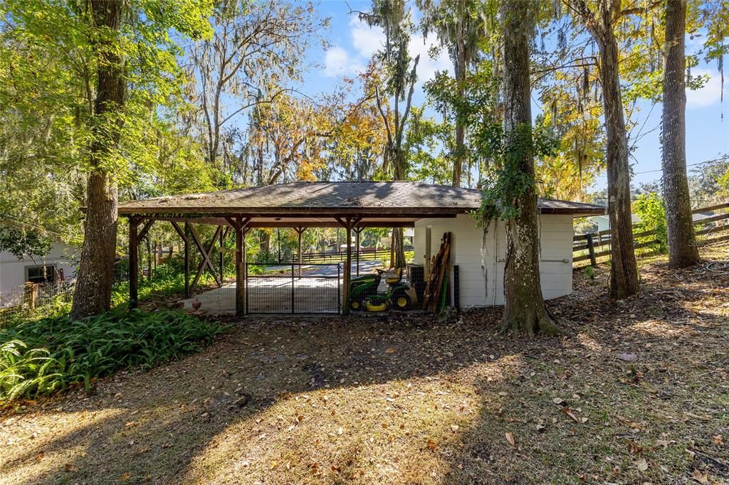 For Sale: $339,000 (2 beds, 2 baths, 1402 Square Feet)