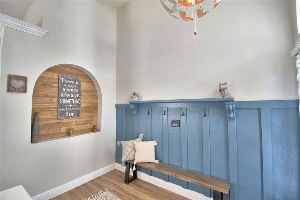 For Sale: $395,000 (3 beds, 2 baths, 1902 Square Feet)