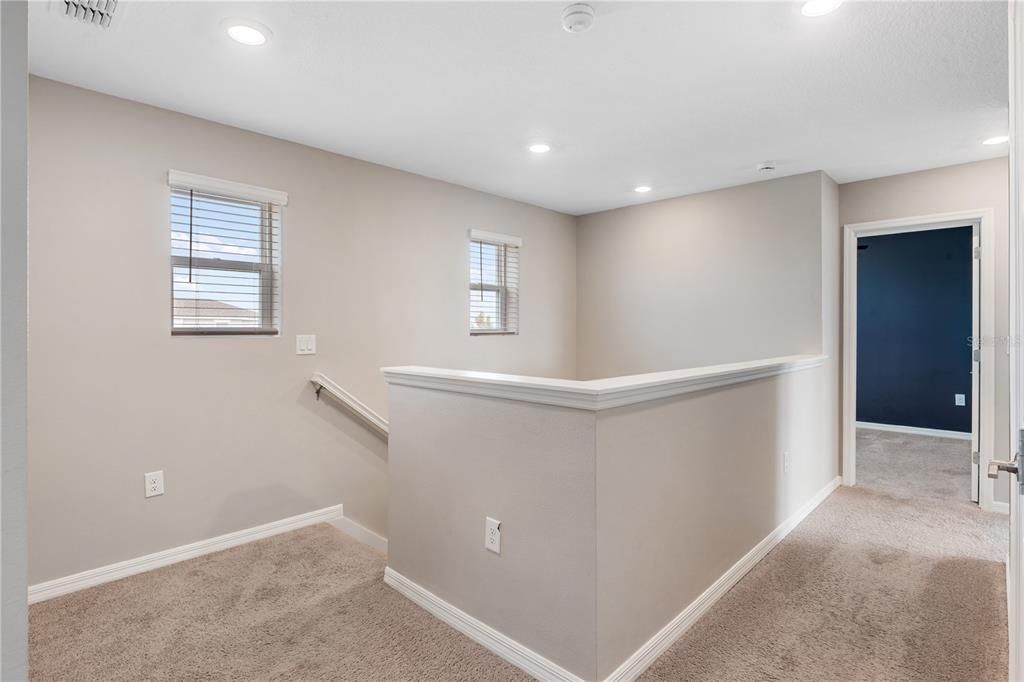 En Venta: $499,000 (4 camas, 2 baños, 2143 Pies cuadrados)