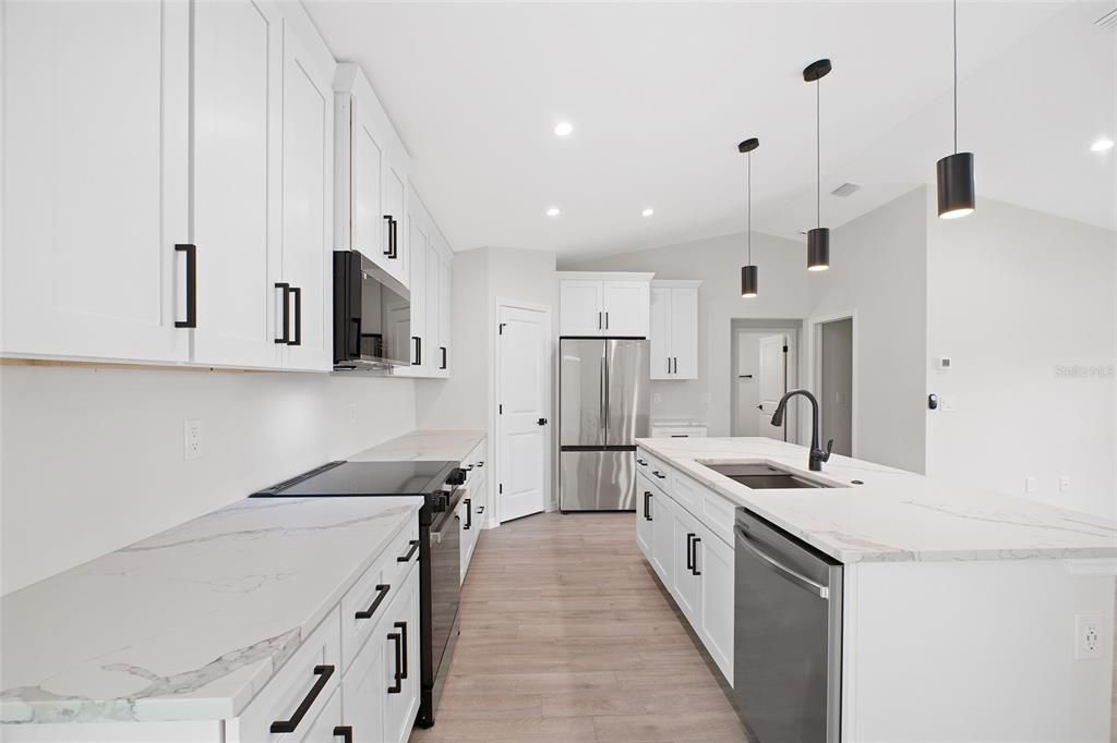 待售: $349,000 (3 贝兹, 2 浴室, 1500 平方英尺)