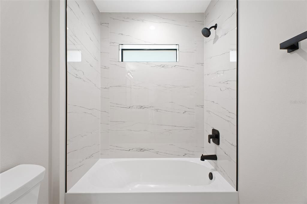 待售: $349,000 (3 贝兹, 2 浴室, 1500 平方英尺)