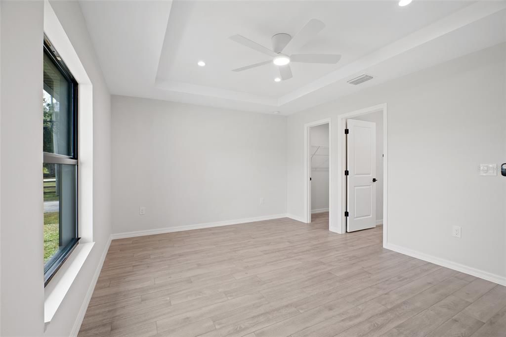 待售: $349,000 (3 贝兹, 2 浴室, 1500 平方英尺)