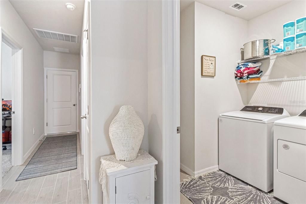 For Sale: $348,500 (4 beds, 2 baths, 1687 Square Feet)