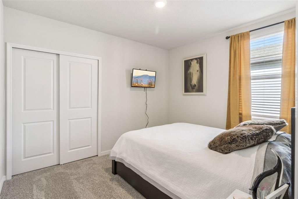 For Sale: $348,500 (4 beds, 2 baths, 1687 Square Feet)