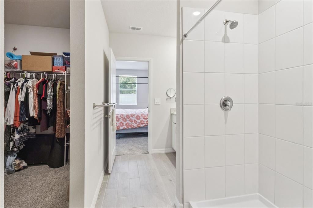 For Sale: $348,500 (4 beds, 2 baths, 1687 Square Feet)