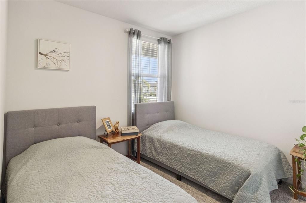 For Sale: $348,500 (4 beds, 2 baths, 1687 Square Feet)