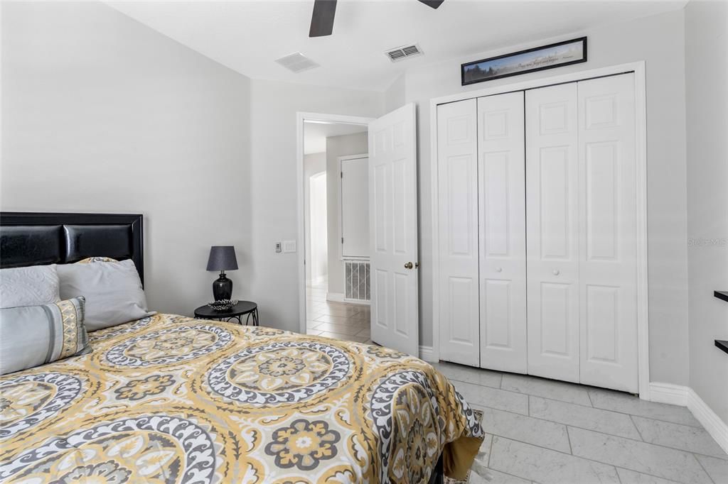 待售: $565,000 (4 贝兹, 3 浴室, 2724 平方英尺)