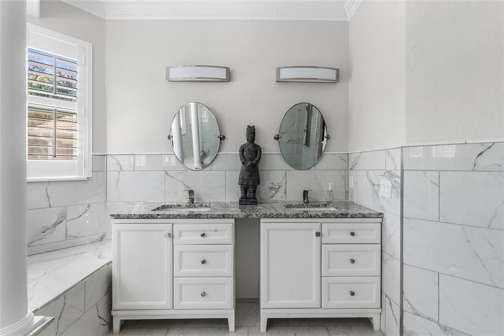 待售: $565,000 (4 贝兹, 3 浴室, 2724 平方英尺)