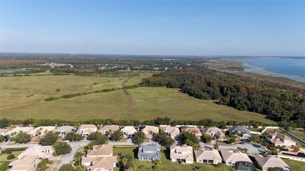 待售: $565,000 (4 贝兹, 3 浴室, 2724 平方英尺)