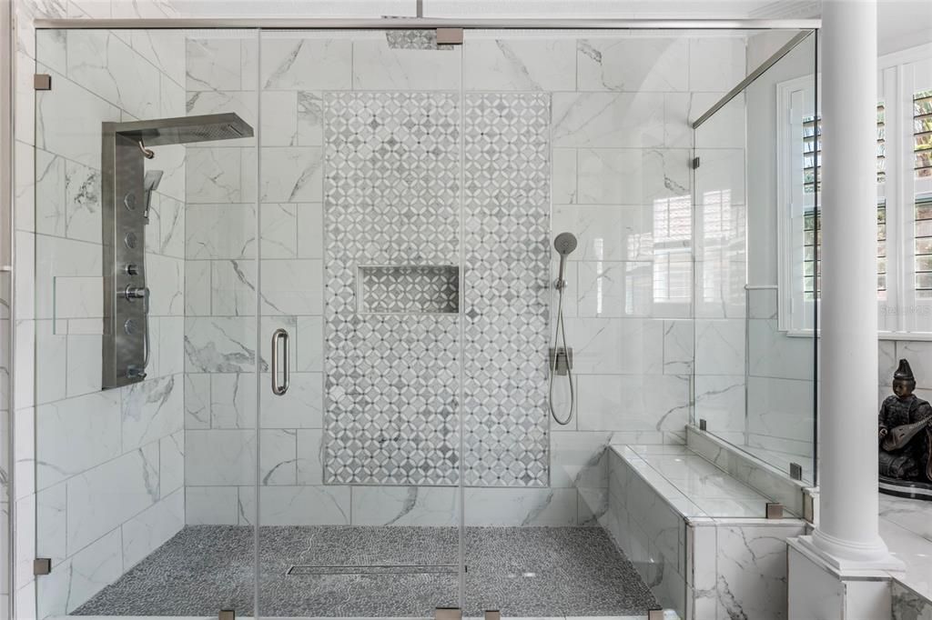 待售: $565,000 (4 贝兹, 3 浴室, 2724 平方英尺)