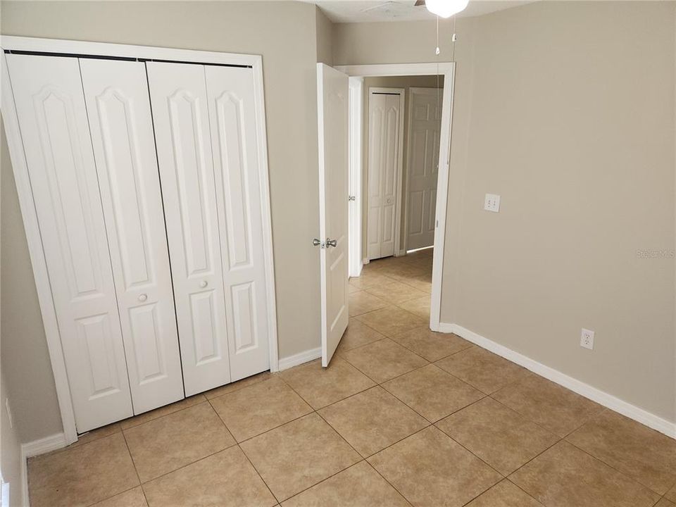 For Rent: $1,900 (4 beds, 2 baths, 1605 Square Feet)