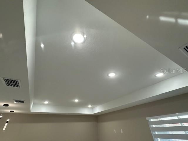 待售: $249,900 (3 贝兹, 2 浴室, 1229 平方英尺)