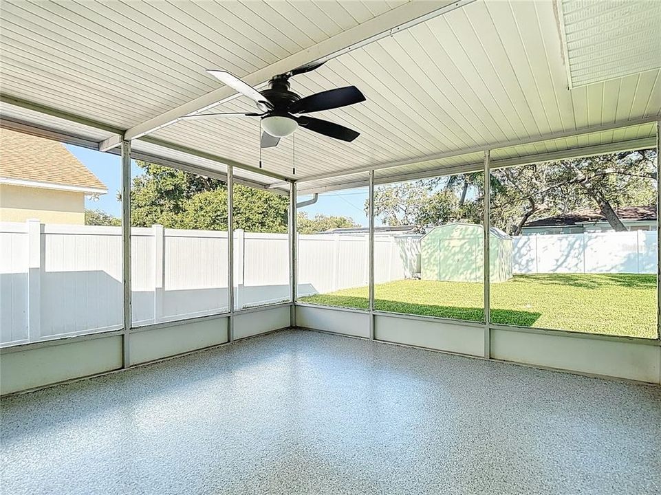 For Sale: $469,000 (2 beds, 2 baths, 1352 Square Feet)