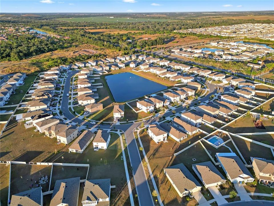 出租: $2,150 (3 贝兹, 2 浴室, 1961 平方英尺)