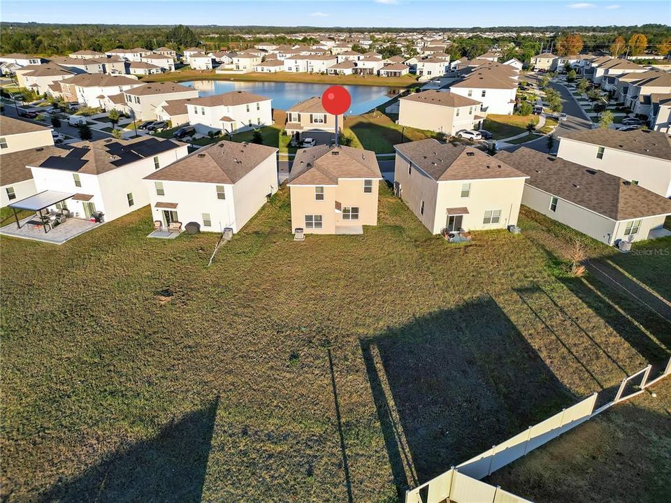 出租: $2,150 (3 贝兹, 2 浴室, 1961 平方英尺)