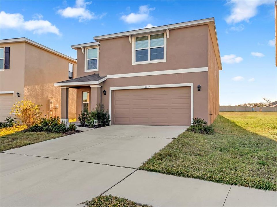 出租: $2,150 (3 贝兹, 2 浴室, 1961 平方英尺)