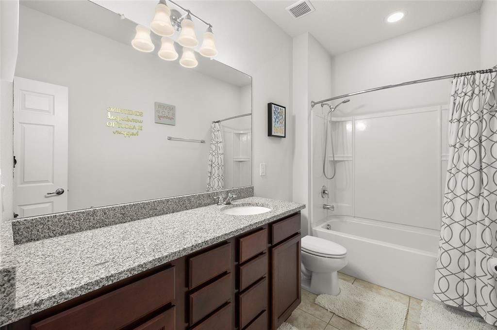 Active With Contract: $387,500 (4 beds, 2 baths, 2164 Square Feet)