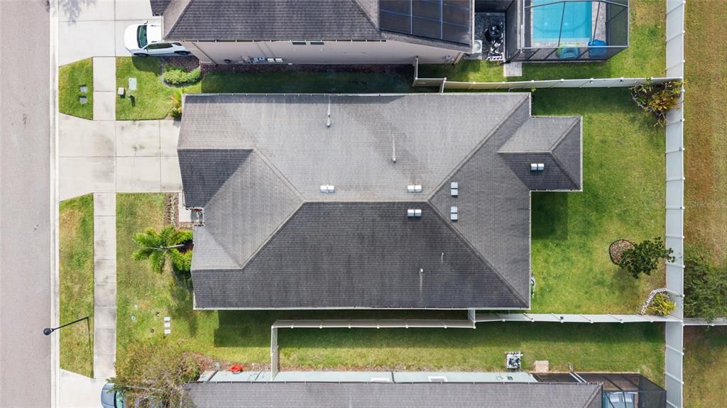 Active With Contract: $387,500 (4 beds, 2 baths, 2164 Square Feet)