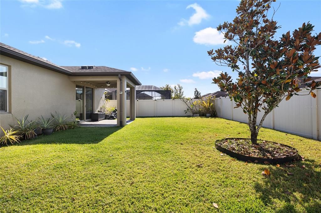 Active With Contract: $387,500 (4 beds, 2 baths, 2164 Square Feet)