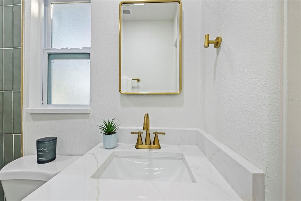 Active With Contract: $520,000 (2 beds, 2 baths, 1029 Square Feet)