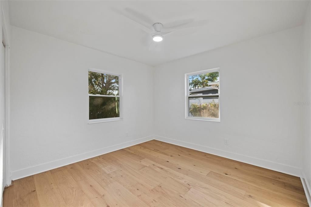 Active With Contract: $520,000 (2 beds, 2 baths, 1029 Square Feet)