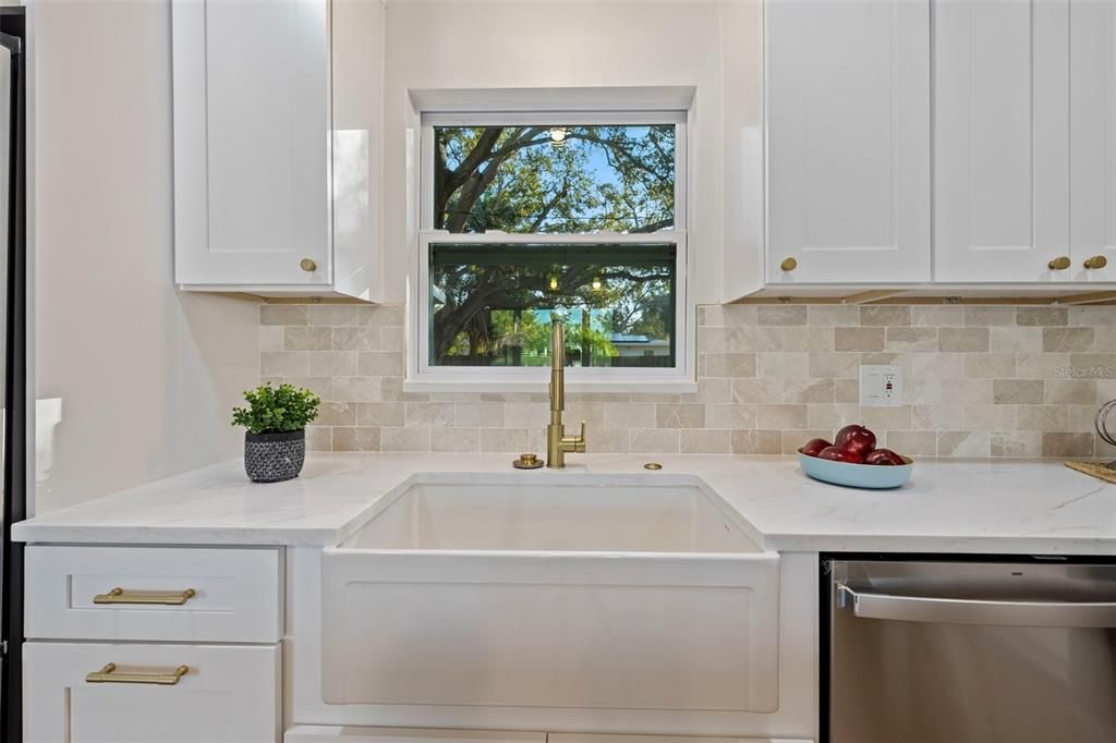 Active With Contract: $520,000 (2 beds, 2 baths, 1029 Square Feet)