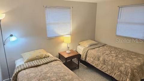 待售: $925,000 (4 贝兹, 3 浴室, 1584 平方英尺)