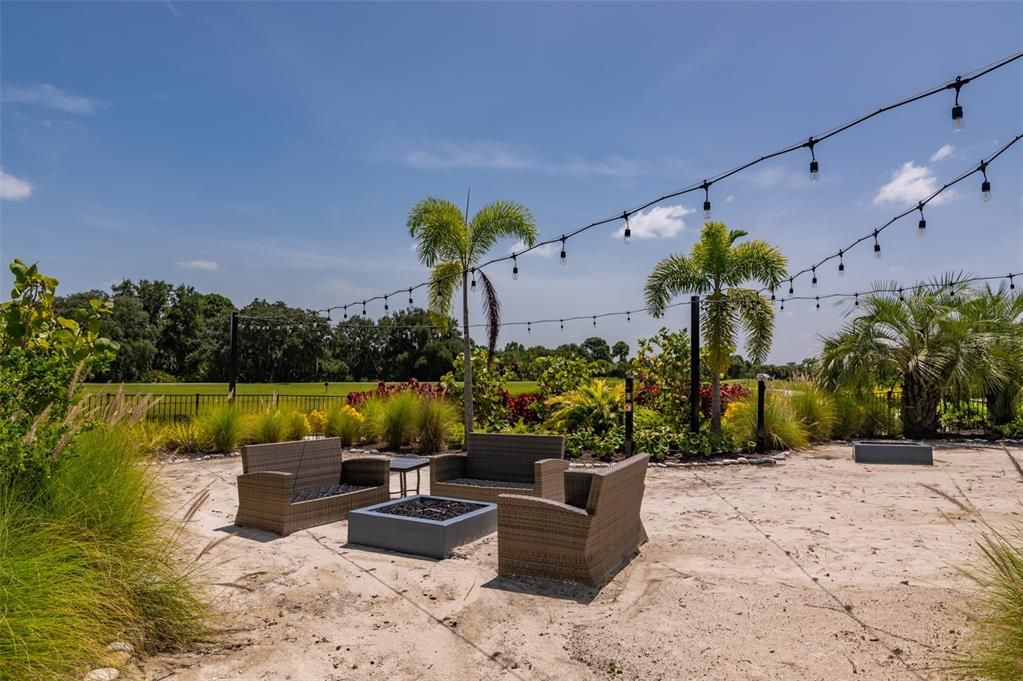 待售: $775,000 (3 贝兹, 2 浴室, 1918 平方英尺)