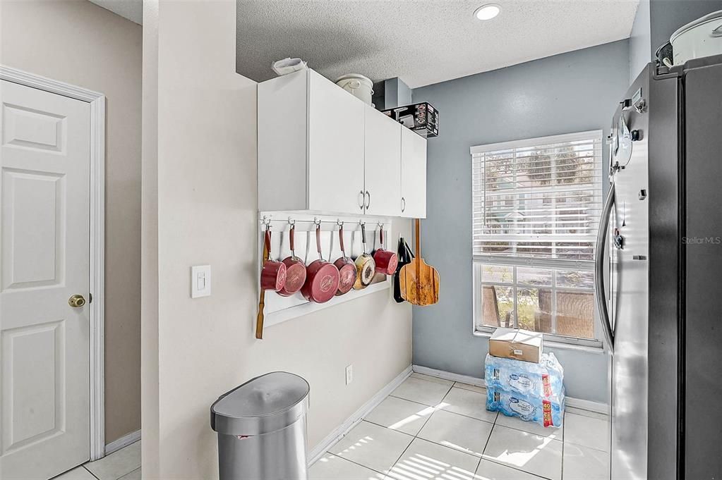 На продажу: $215,000 (2 спален, 2 ванн, 1080 Квадратных фут)