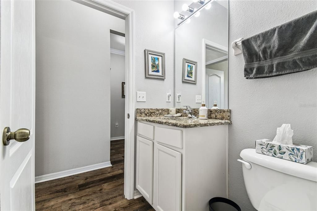 待售: $319,900 (3 贝兹, 2 浴室, 1558 平方英尺)