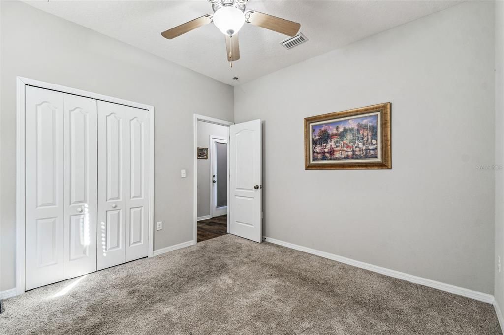 待售: $319,900 (3 贝兹, 2 浴室, 1558 平方英尺)