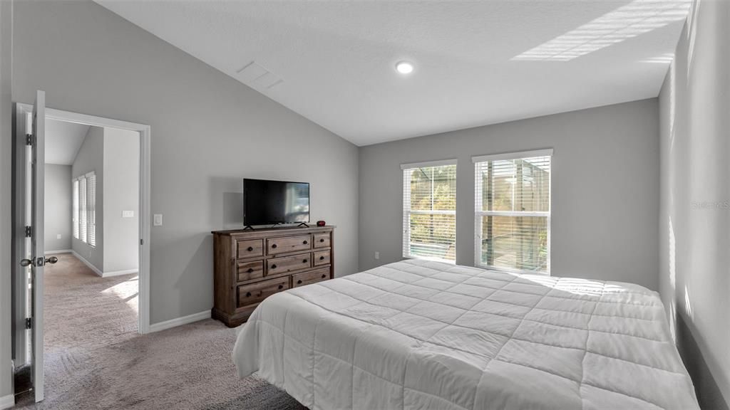 На продажу: $429,000 (4 спален, 2 ванн, 1854 Квадратных фут)