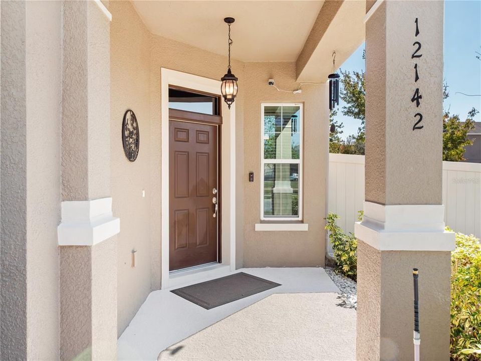 For Sale: $520,000 (3 beds, 2 baths, 2032 Square Feet)